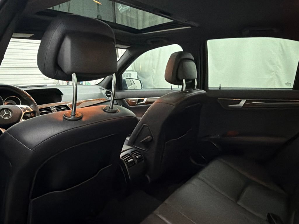 Used 2013 Mercedes-Benz C 250 Sedan image 18