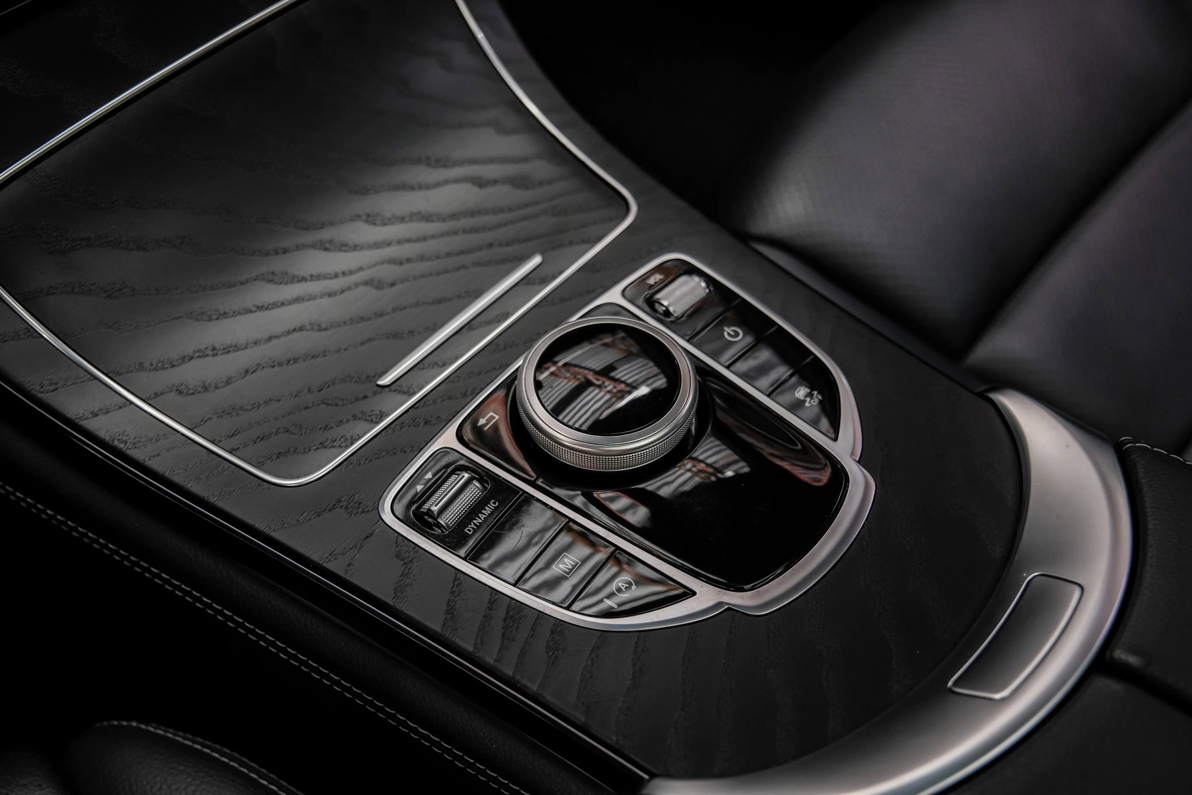 Used 2019 Mercedes-Benz GLC 300 image 29