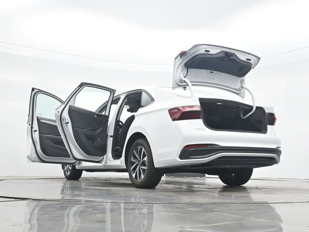 Used 2025 Volkswagen Jetta S FWD image 33