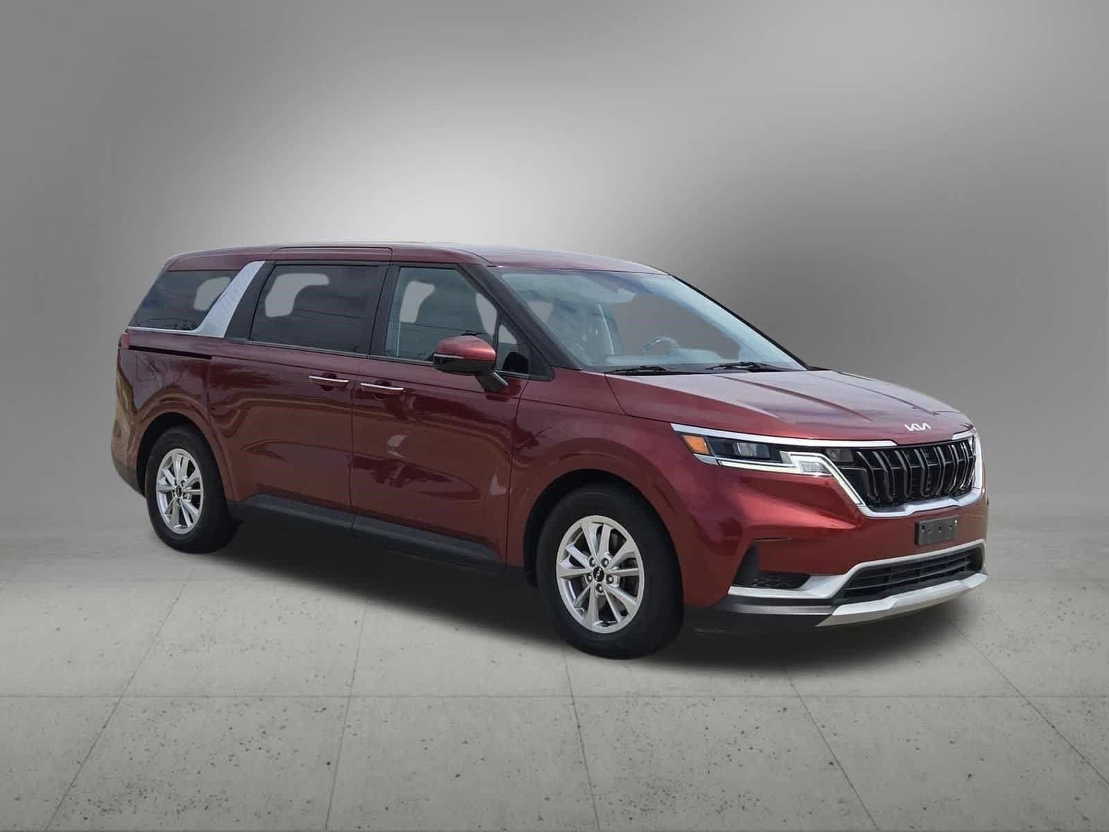Certified 2022 Kia Carnival LX FWD image 8