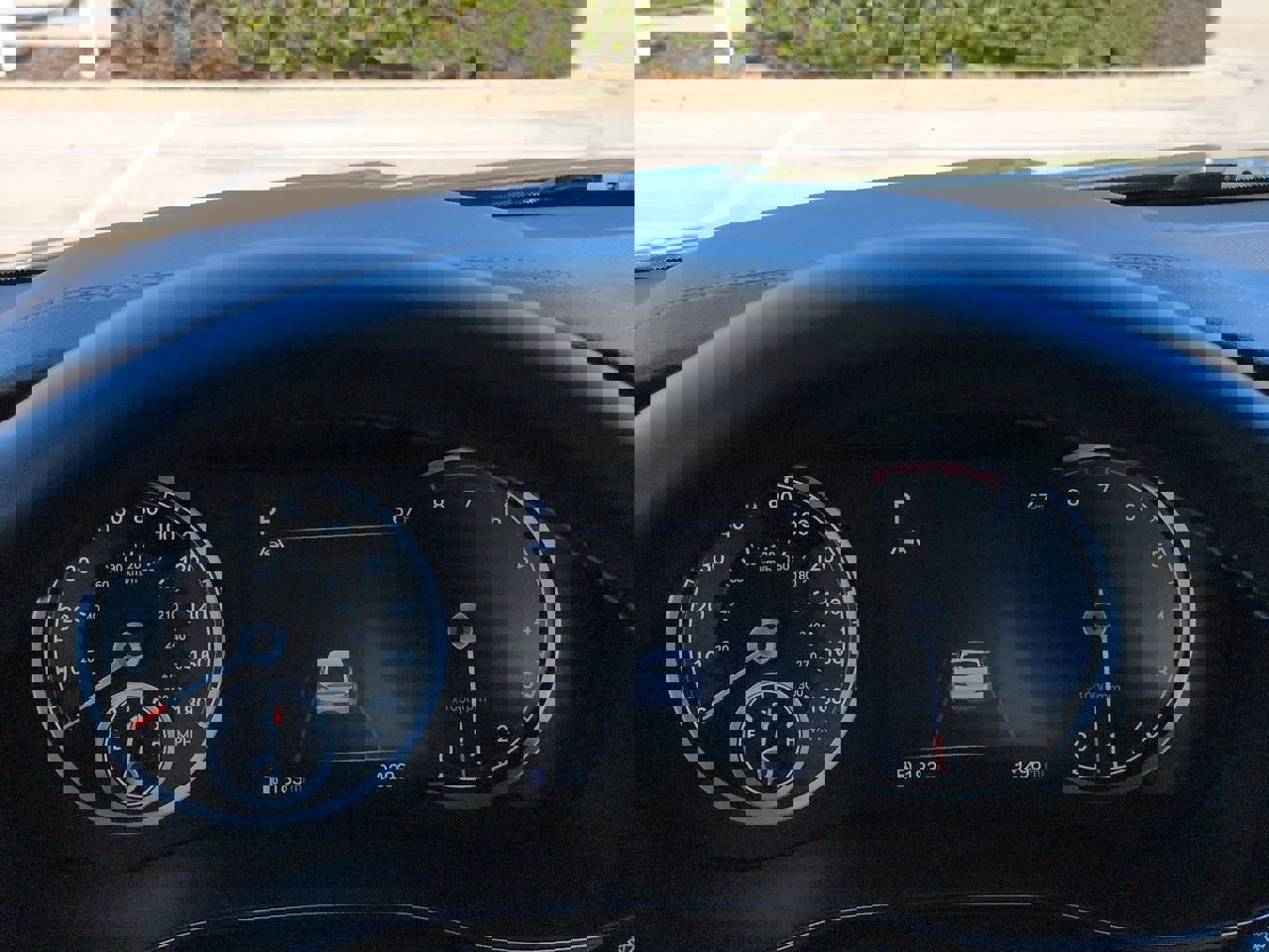 Used 2023 Genesis G70 2.0T image 26