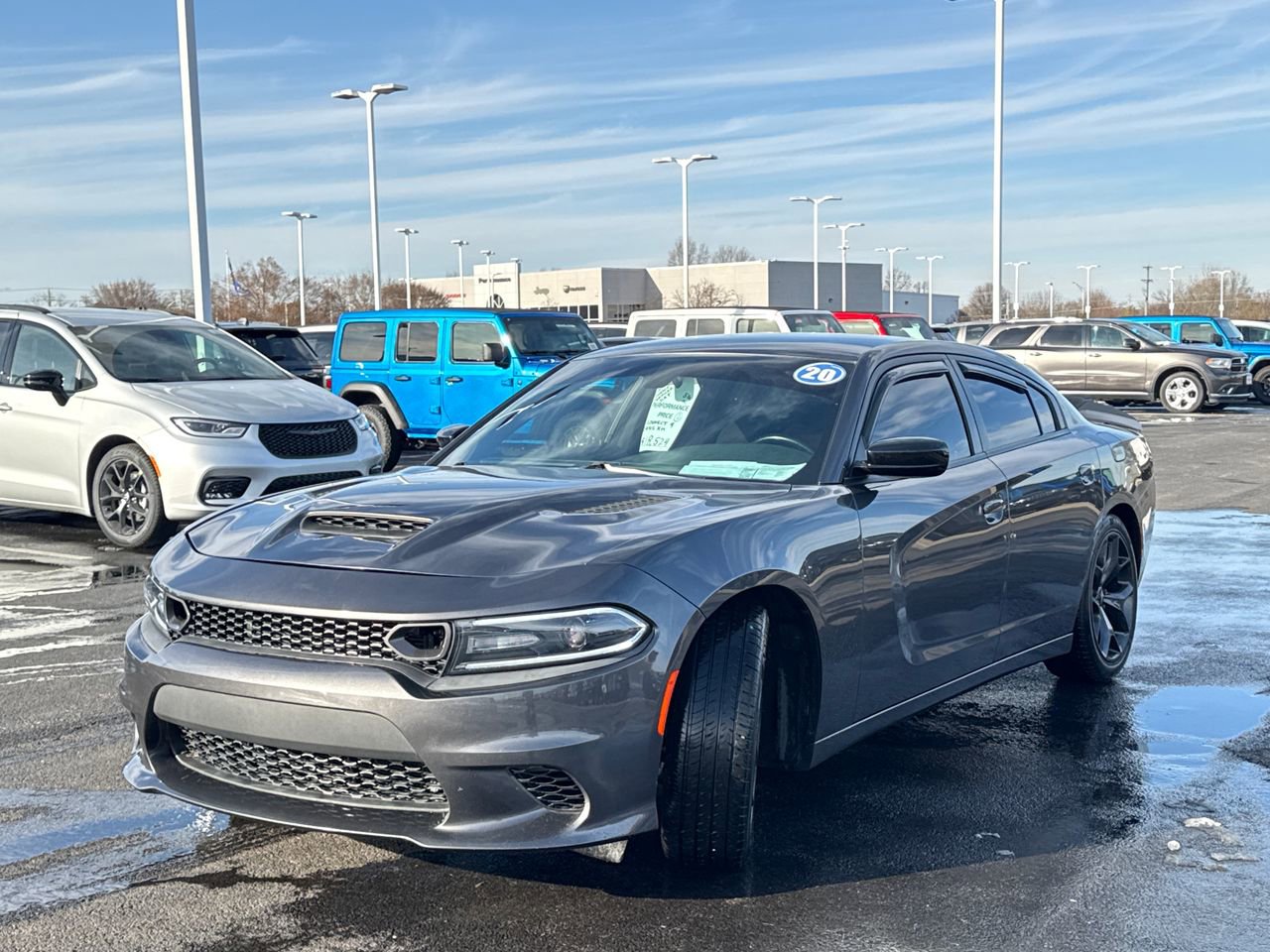 Used 2020 Dodge Charger SXT w/ Blacktop Package image 7