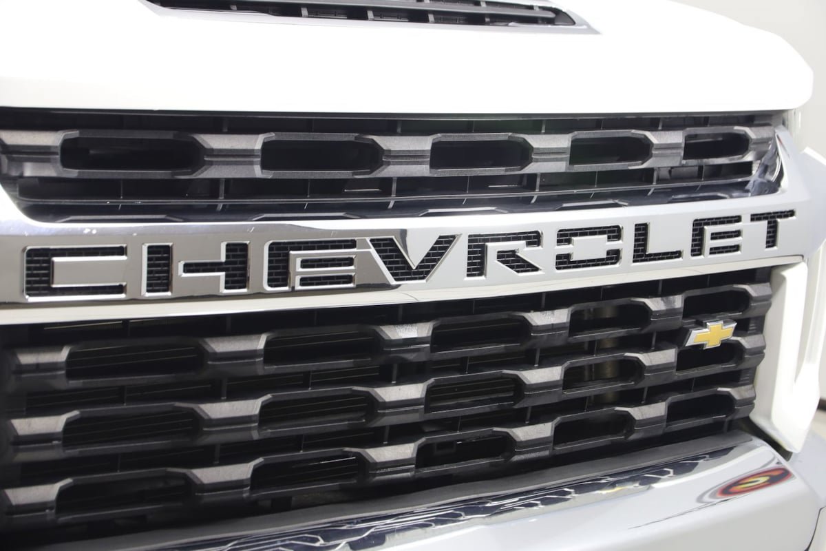 Used 2020 Chevrolet Silverado 2500 LT AWD/4WD image 14