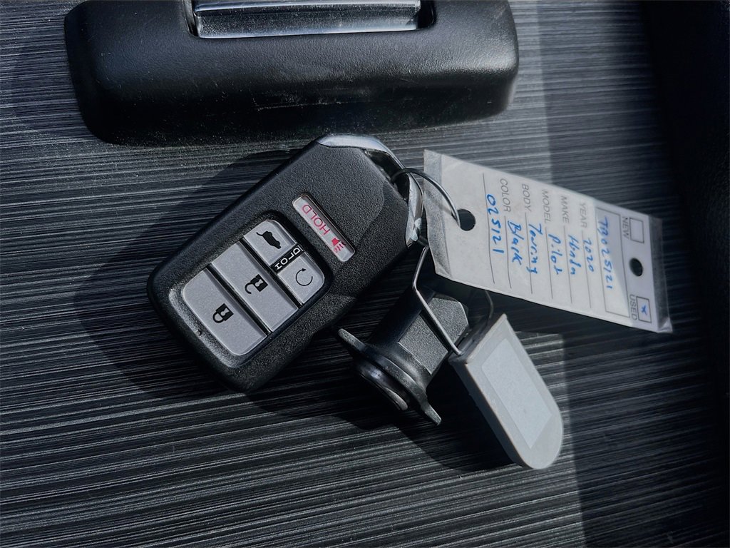 Used 2020 Honda Pilot Touring image 36