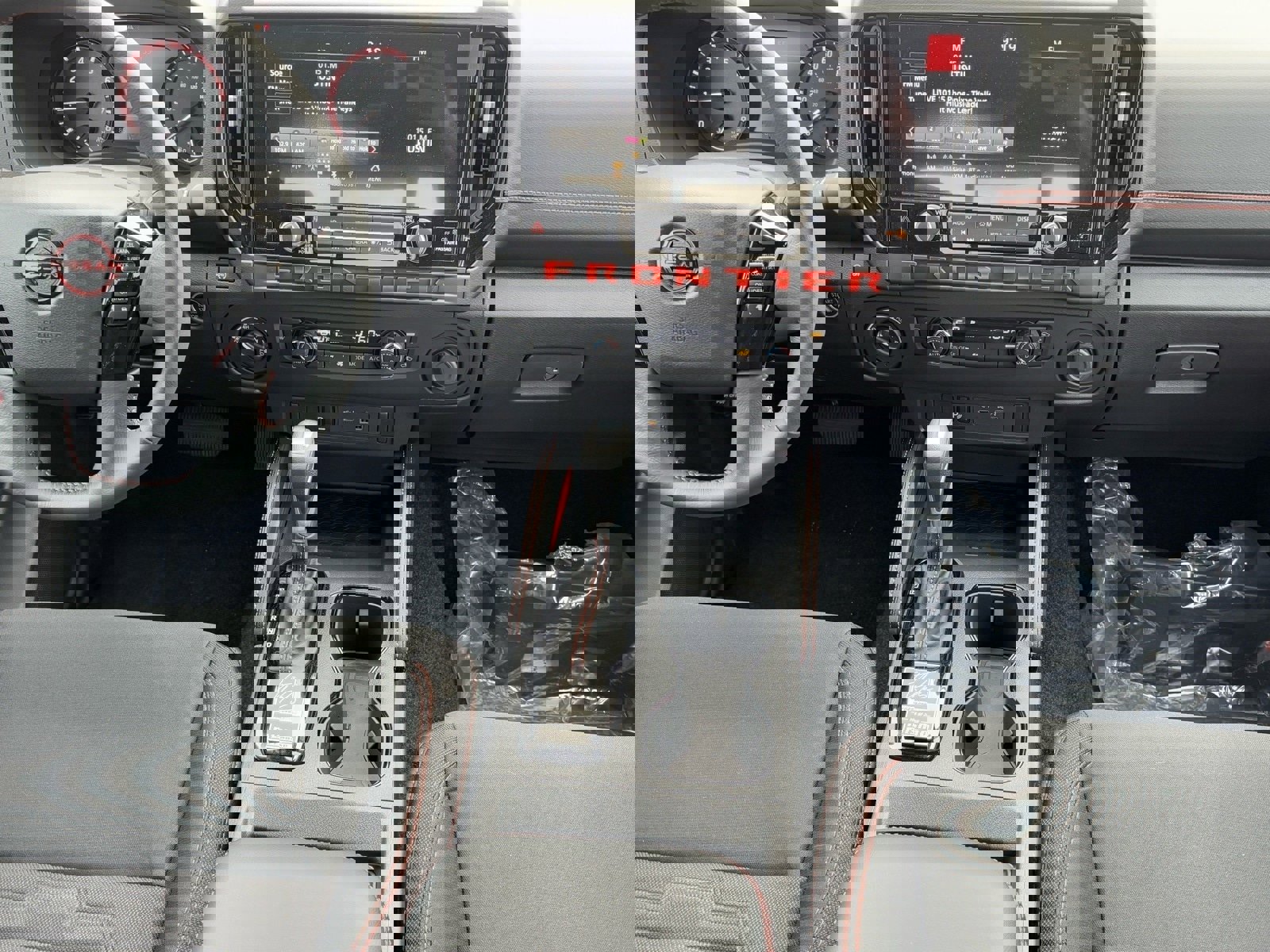 New 2025 Nissan Frontier PRO-4X image 17