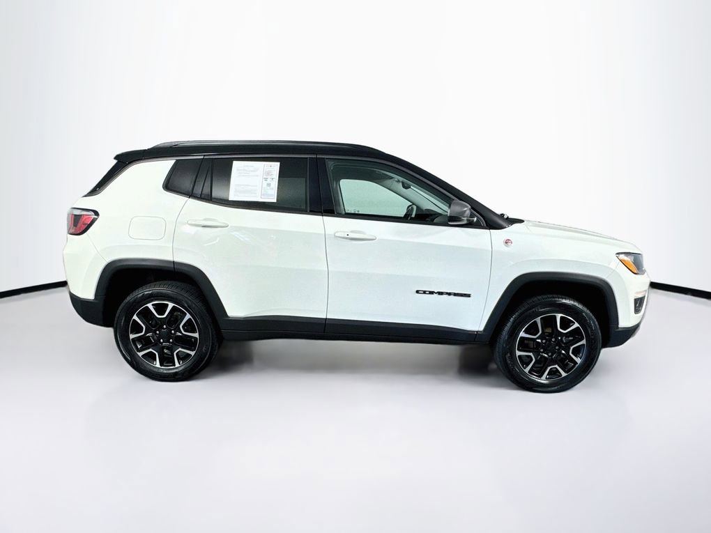 Used 2020 Jeep Compass Trailhawk AWD/4WD image 11