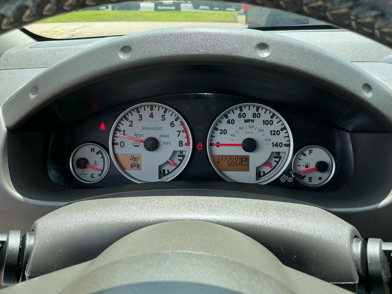 Used 2015 Nissan Xterra PRO-4X AWD/4WD image 17