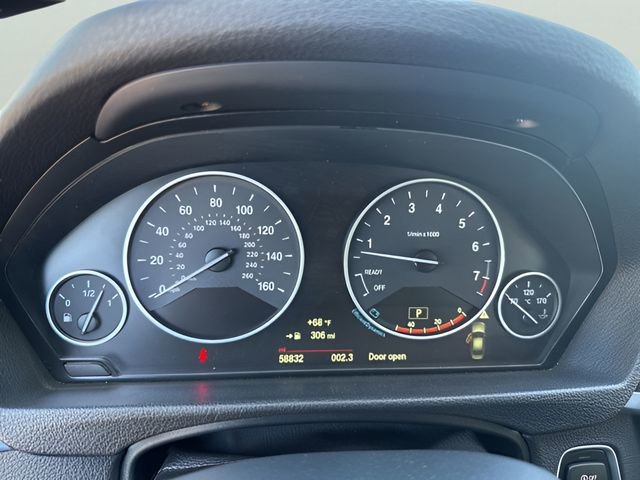 Used 2015 BMW 320i xDrive Sedan AWD/4WD image 15