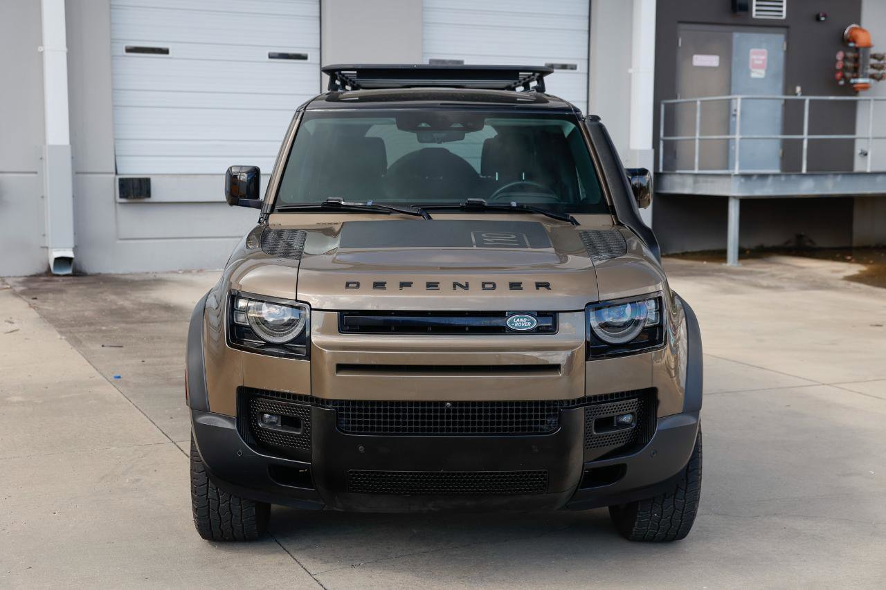 Used 2020 Land Rover Defender 110 First Edition AWD/4WD image 20