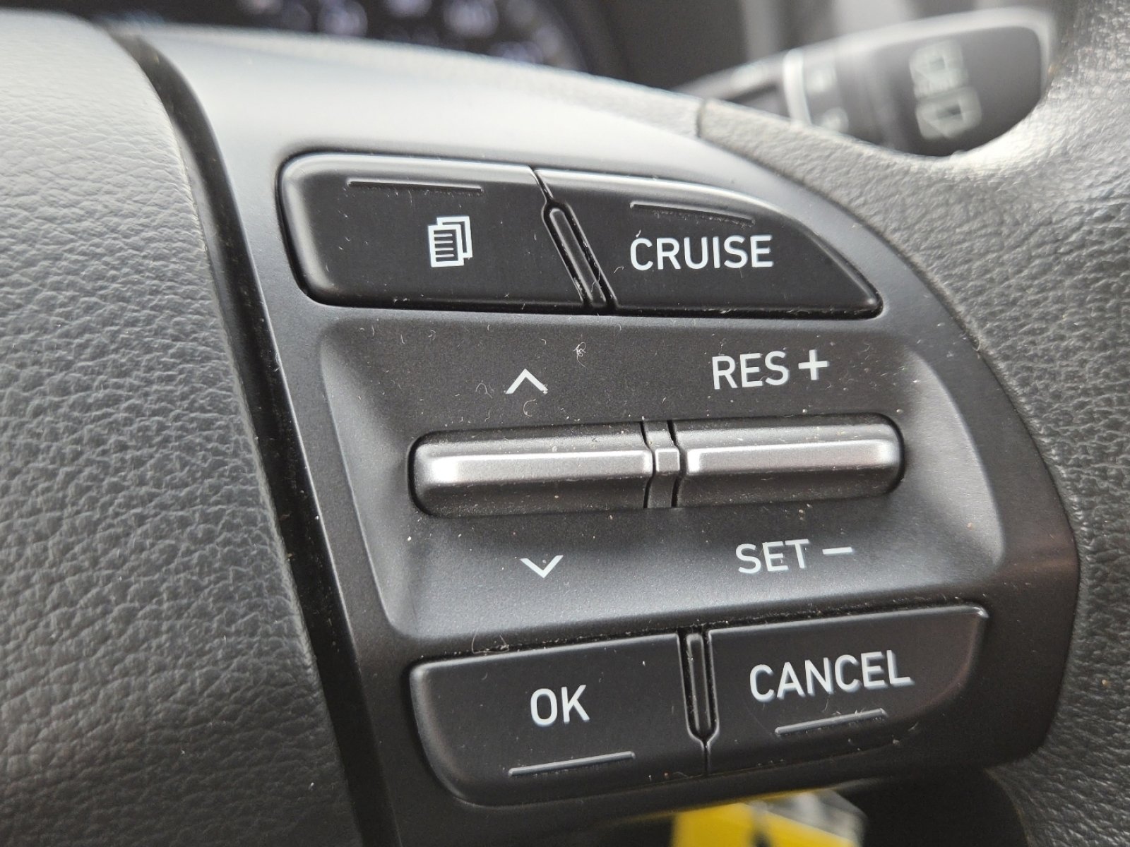 Used 2019 Hyundai Kona SE w/ Cargo Package image 5