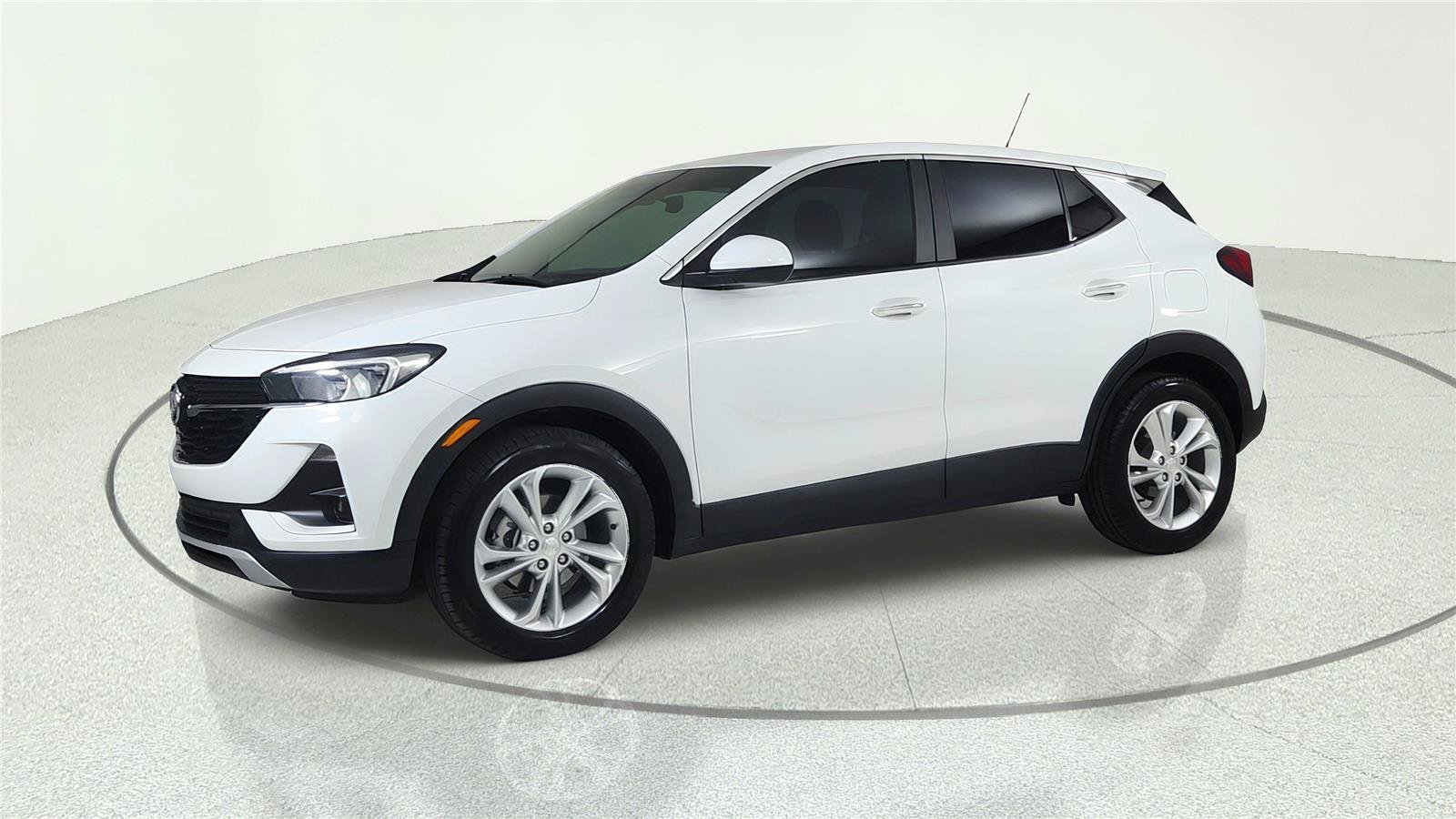 Used 2021 Buick Encore GX Preferred w/ Cold Weather Comfort Package FWD image 2