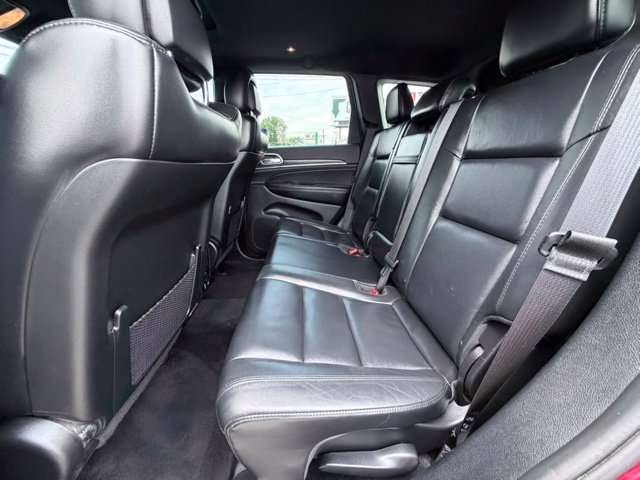 Used 2018 Jeep Grand Cherokee Limited AWD/4WD image 18