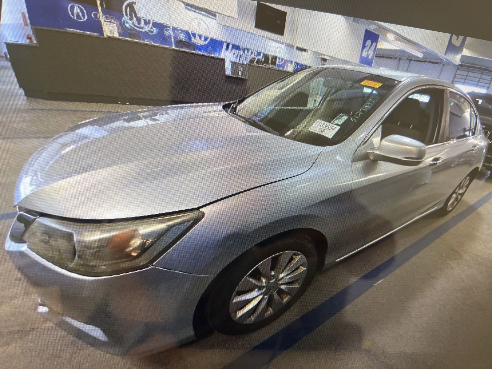 Used 2013 Honda Accord EX image 1