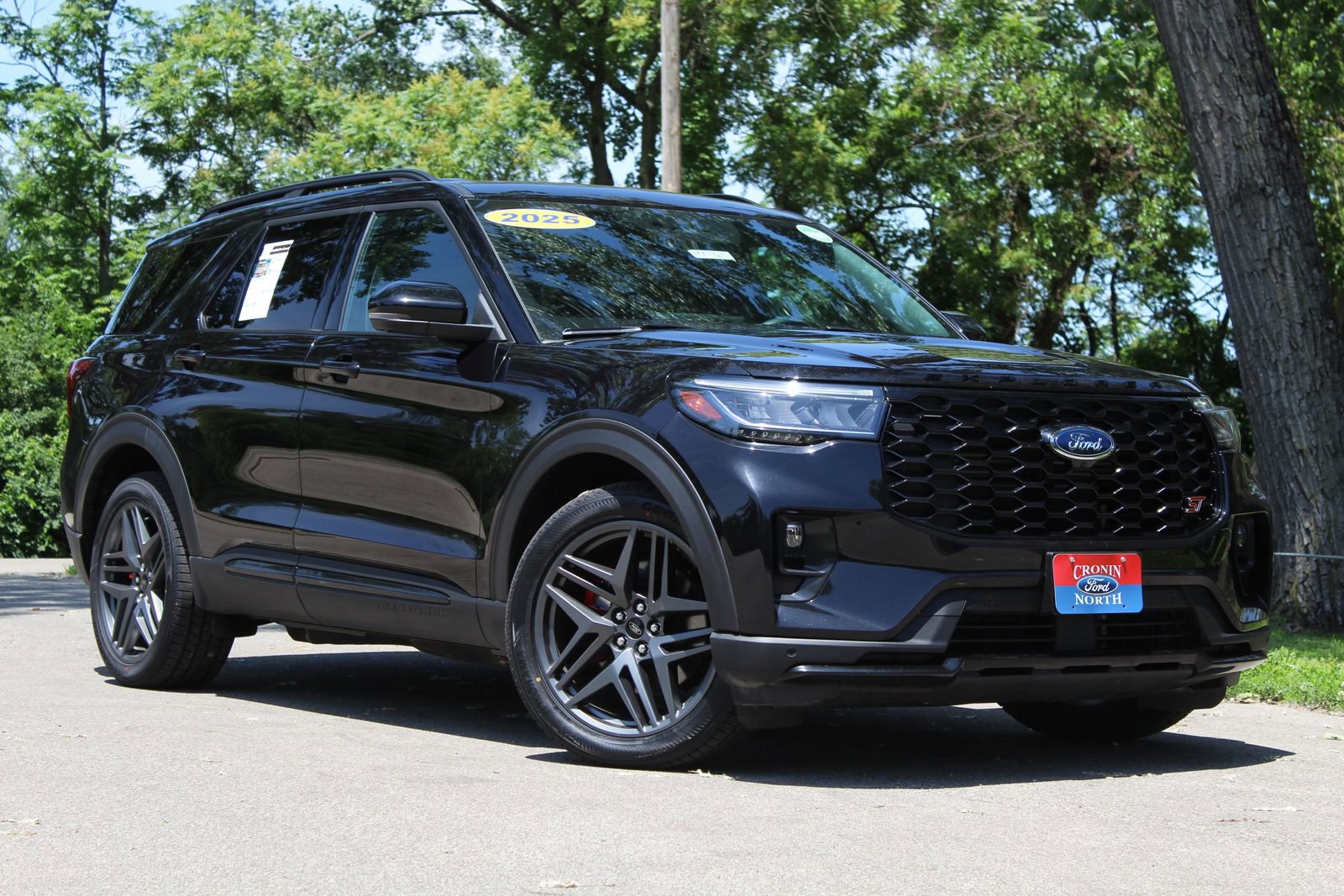 Used 2025 Ford Explorer ST