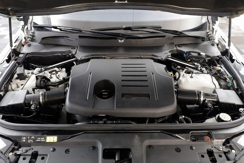 Used 2023 Land Rover Discovery HSE R-Dynamic image 25