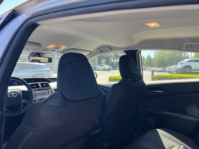 Used 2020 Toyota Prius LE AWD/4WD image 10
