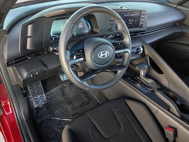 Used 2025 Hyundai Elantra Sport FWD image 10