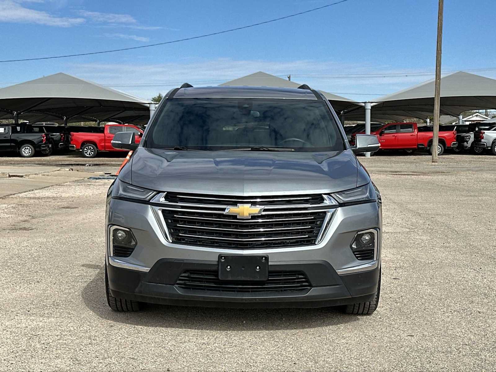 Used 2023 Chevrolet Traverse LT FWD image 14