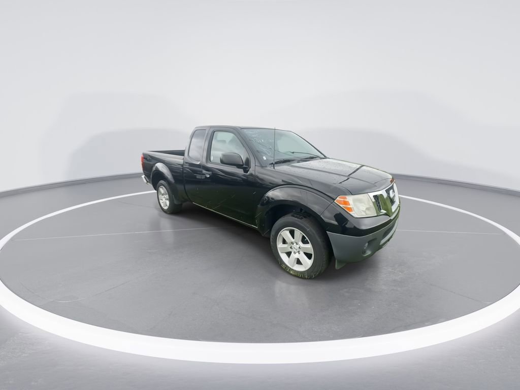 Used 2015 Nissan Frontier S image 2