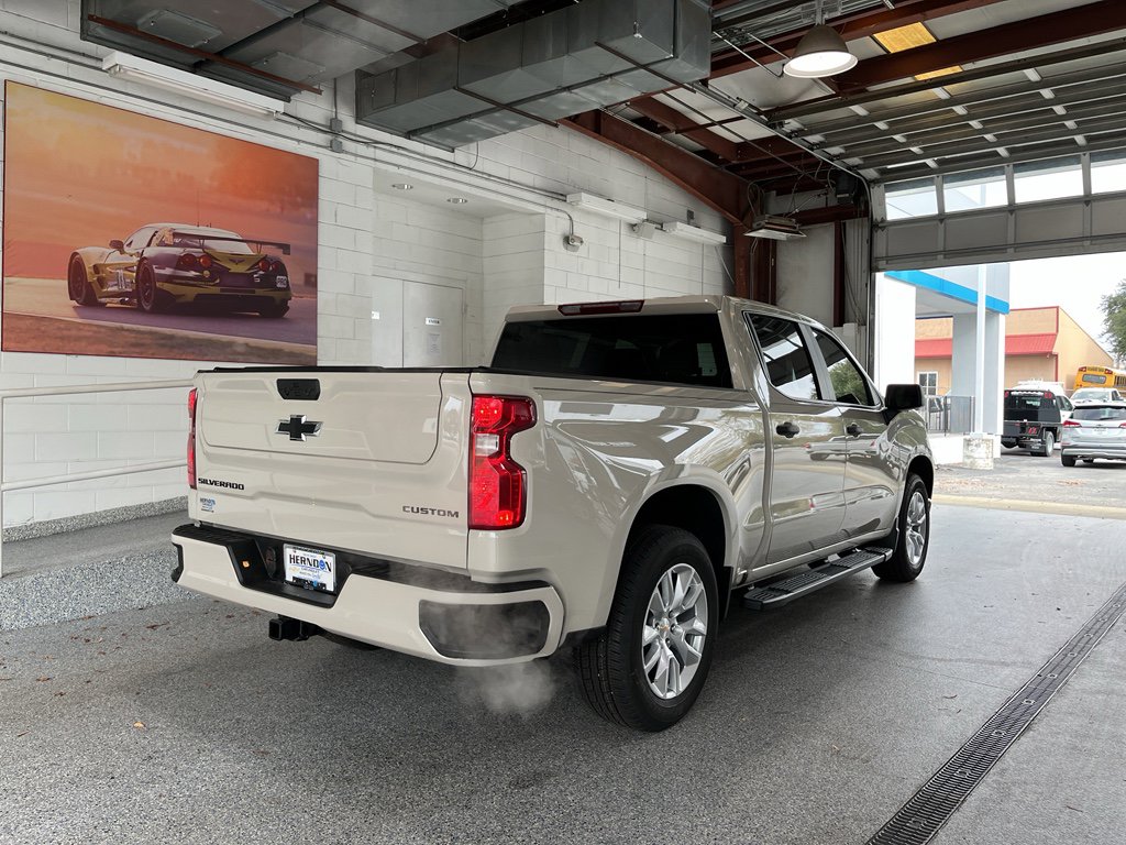 New 2026 Chevrolet Silverado 1500 Custom RWD image 10
