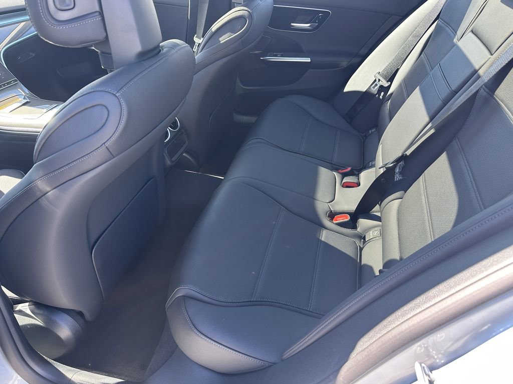 New 2026 Mercedes-Benz C 300 4MATIC Sedan image 24