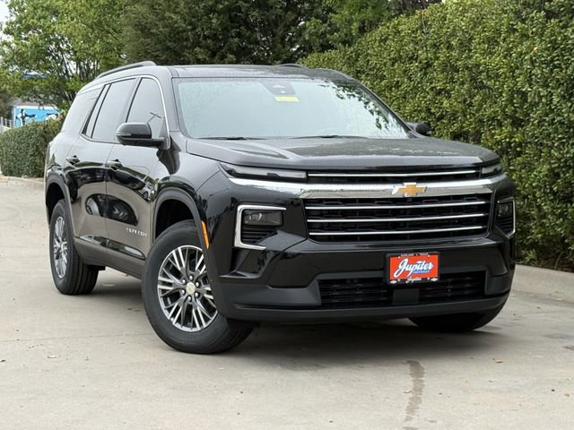 New 2026 Chevrolet Traverse LT image 2