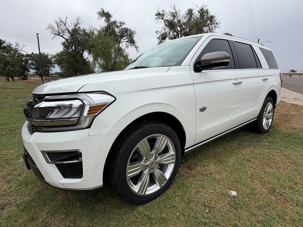 Used 2024 Ford Expedition King Ranch AWD/4WD image 4