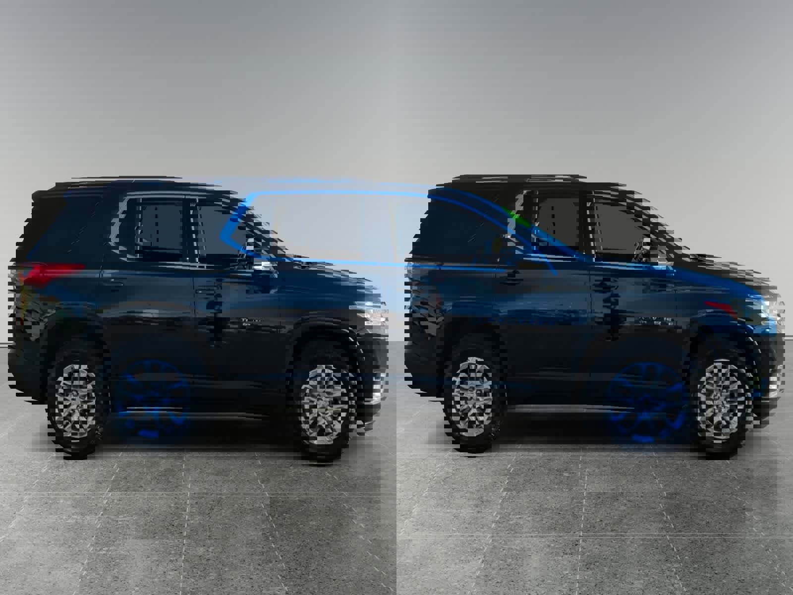 Used 2021 Chevrolet Traverse LT image 6