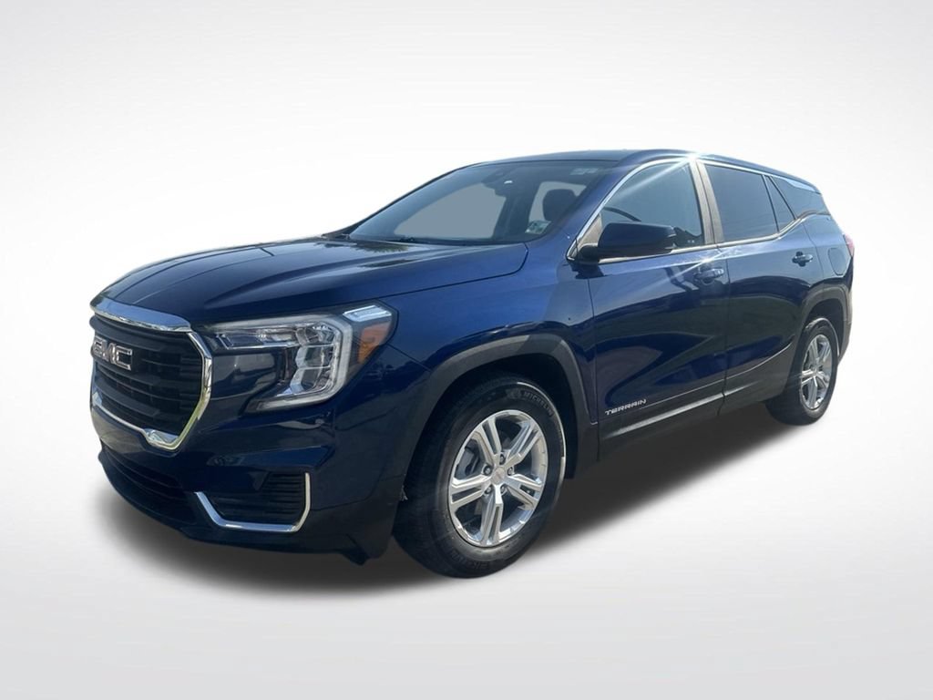 Used 2022 GMC Terrain SLE w/ LPO, Floor Liner Package FWD image 3