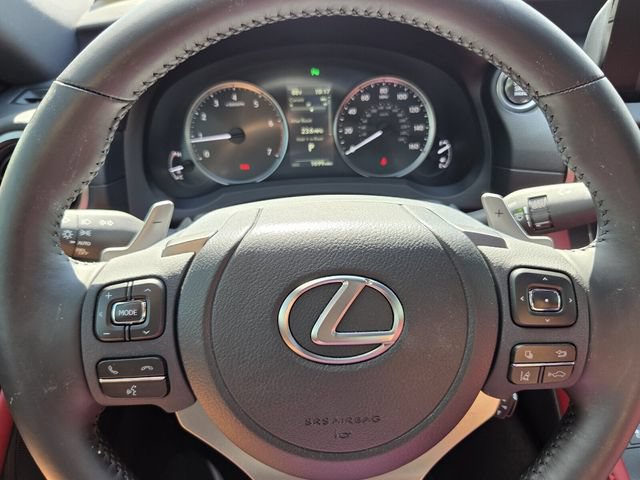 Used 2025 Lexus RC 300 w/ Premium Package RWD image 20