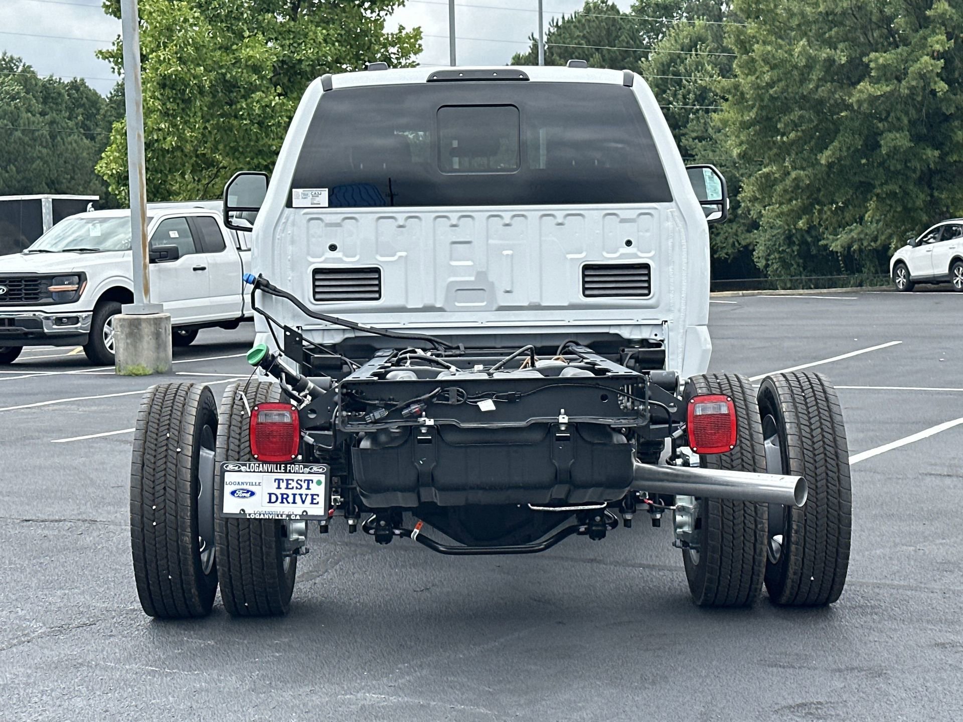 New 2025 Ford F450 XL w/ XL Chrome Package image 19