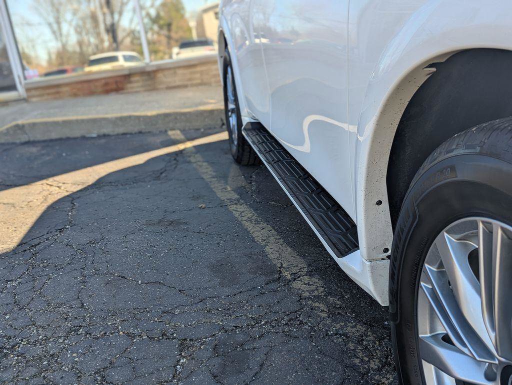 Used 2023 INFINITI QX80 Luxe w/ Cargo Package image 17