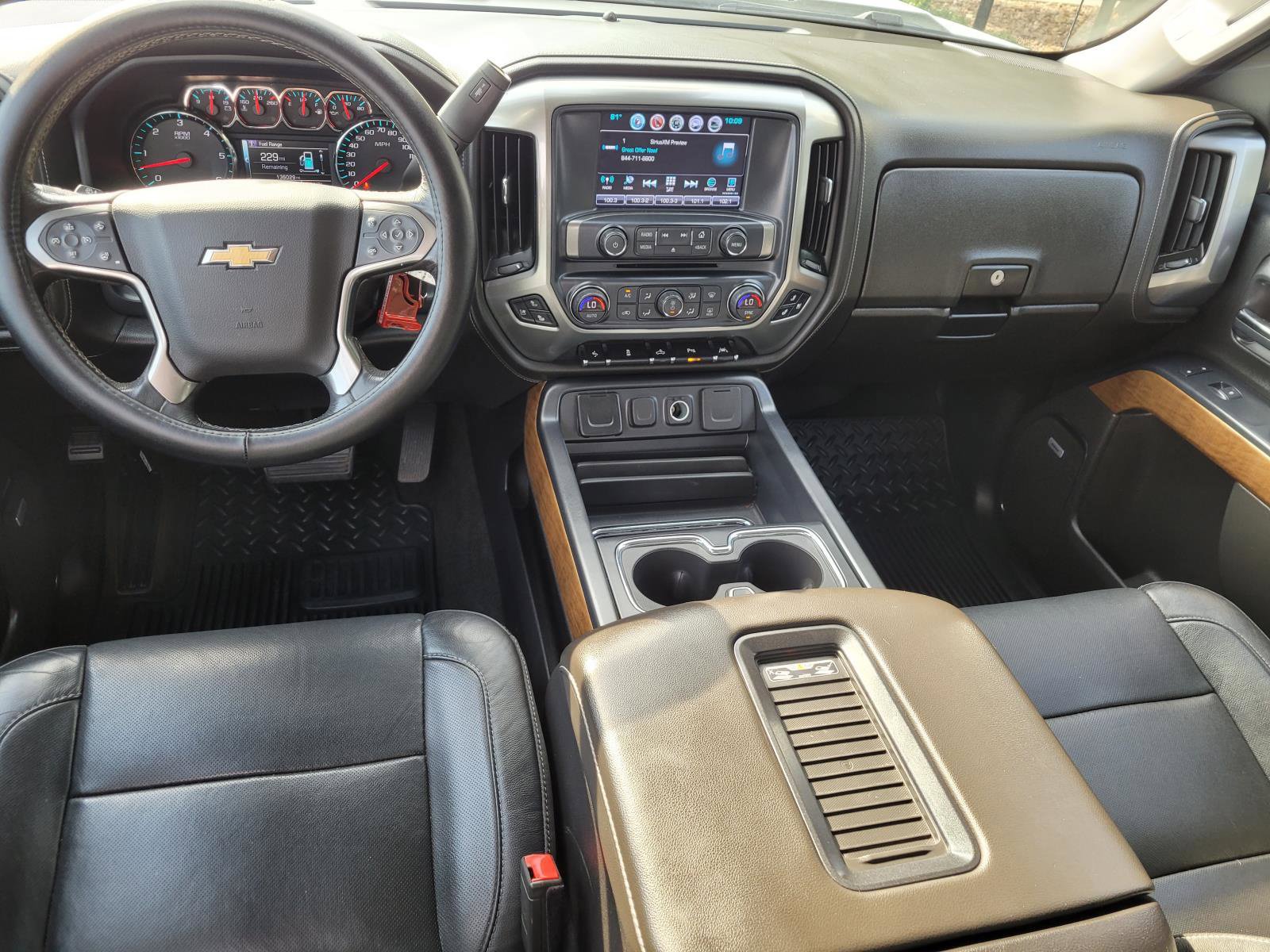 Used 2018 Chevrolet Silverado 1500 LTZ w/ Texas Edition AWD/4WD image 18