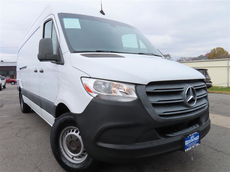 Used 2021 Mercedes-Benz Sprinter 2500 w/ Driver Convenience Package image 3