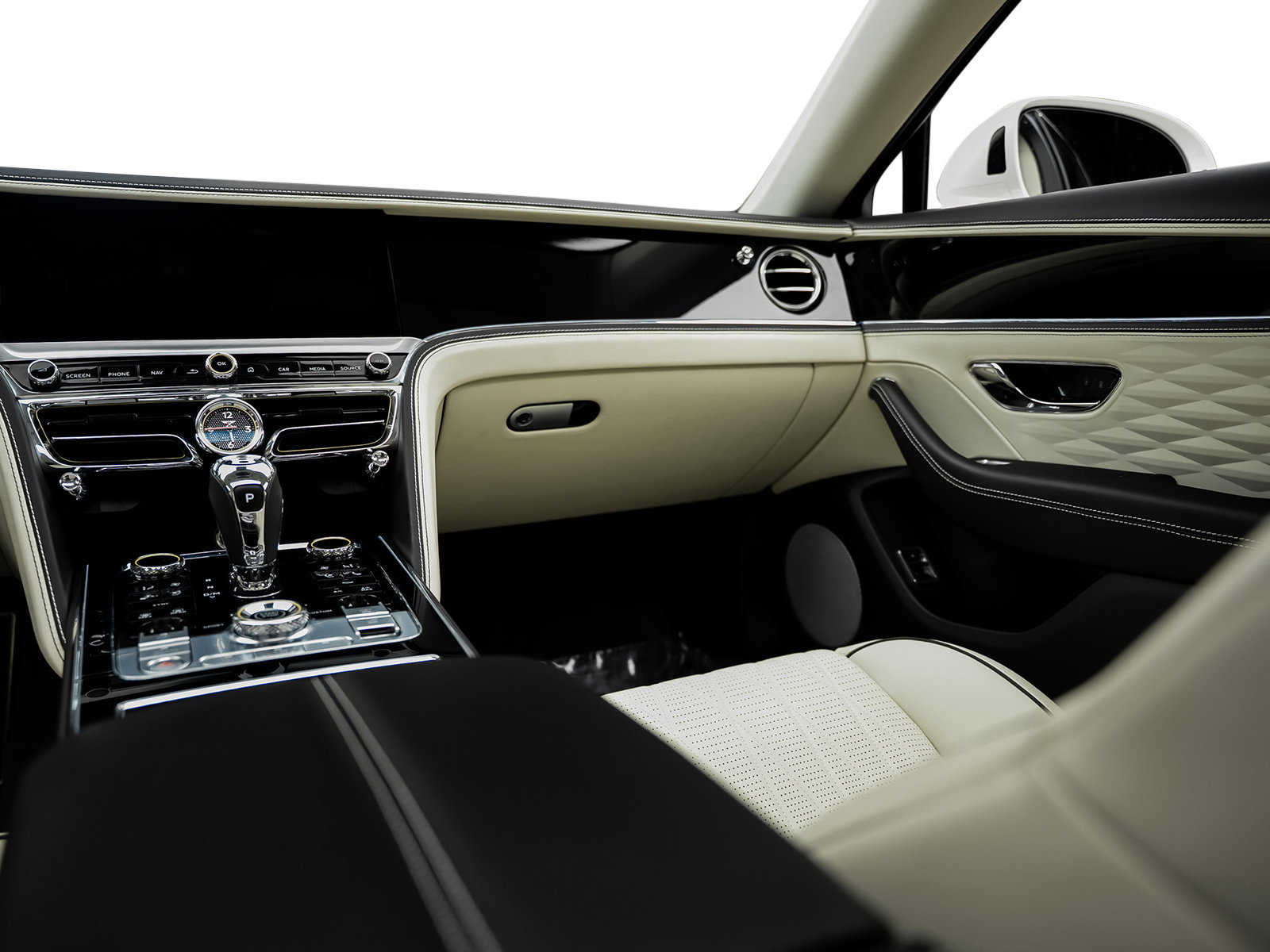 Used 2022 Bentley Flying Spur Plug-In Hybrid AWD/4WD image 40