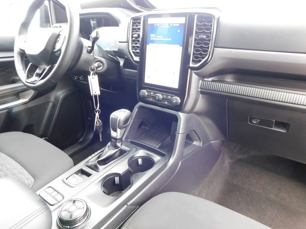 Used 2025 Ford Ranger XLT w/ FX4 Off-Road Package image 22