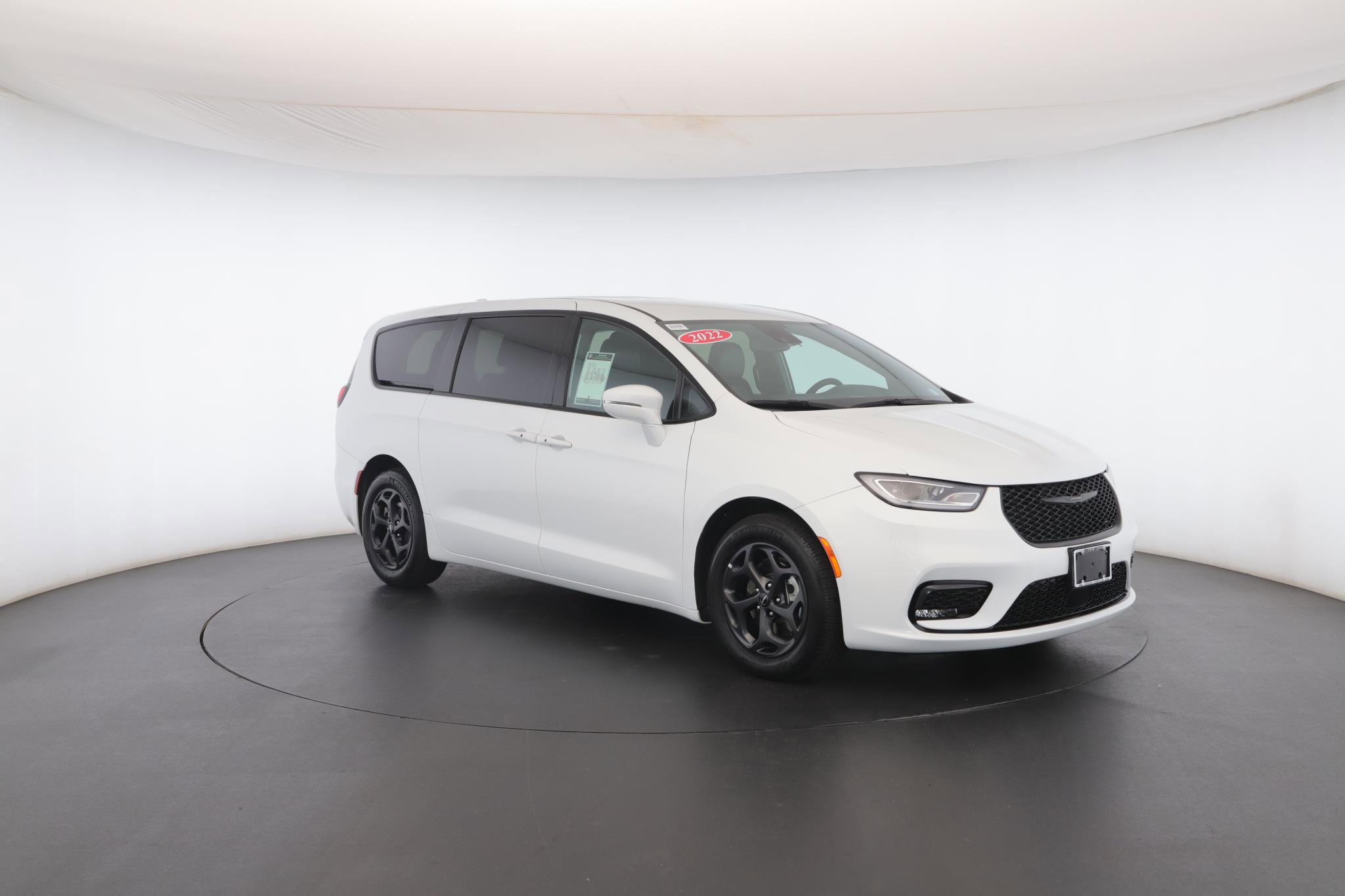 Used 2022 Chrysler Pacifica Touring-L w/ S Appearance Package image 34