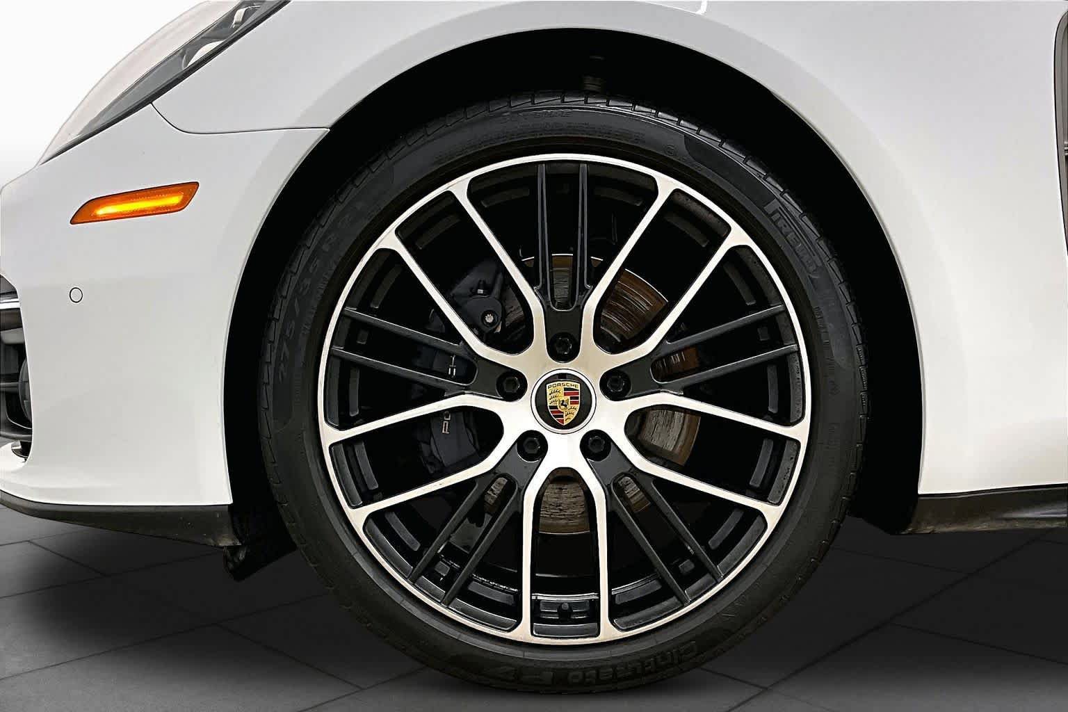 Used 2023 Porsche Panamera Platinum Edition RWD image 10