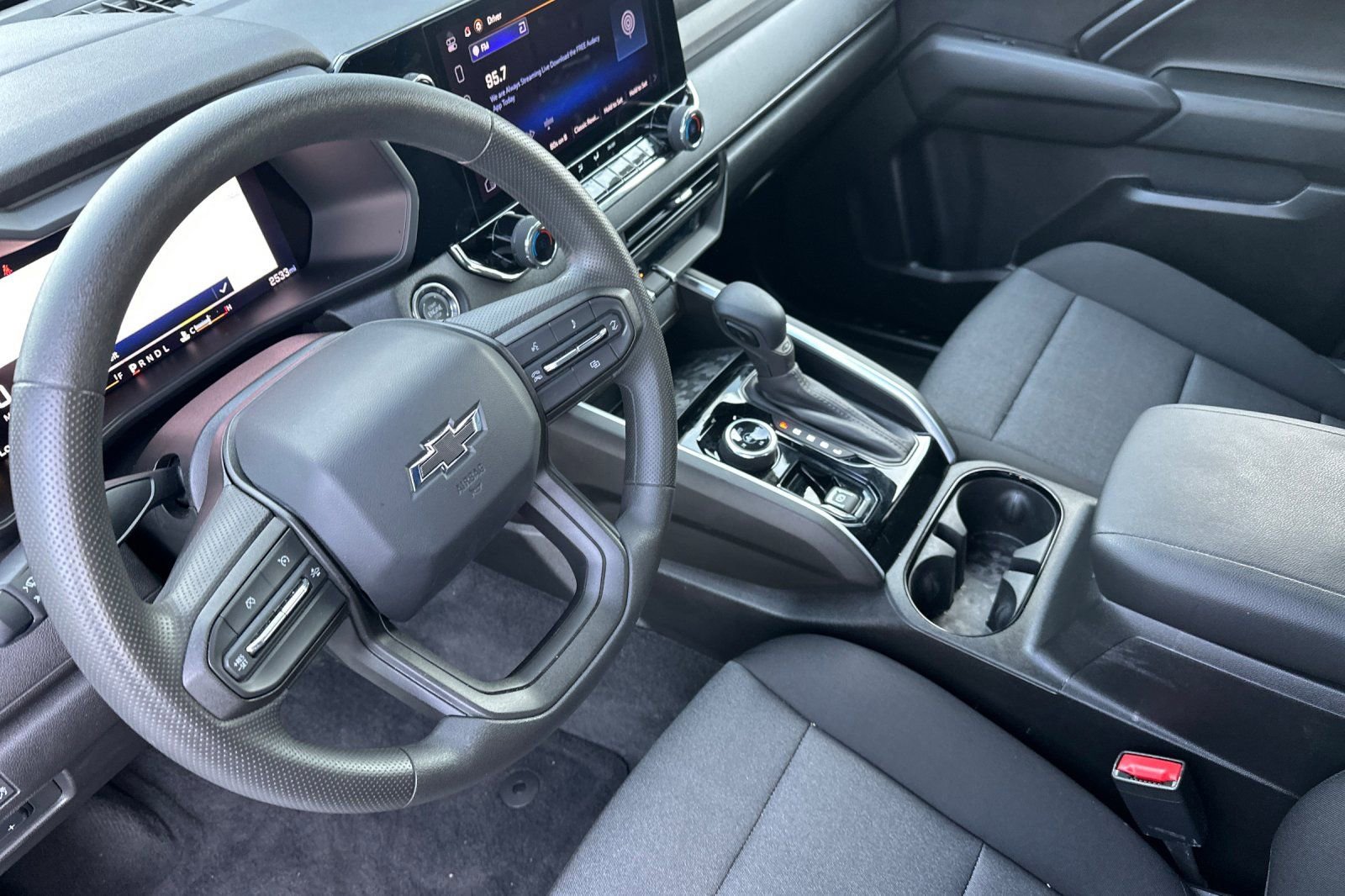 Used 2026 Chevrolet Colorado Trail Boss image 11