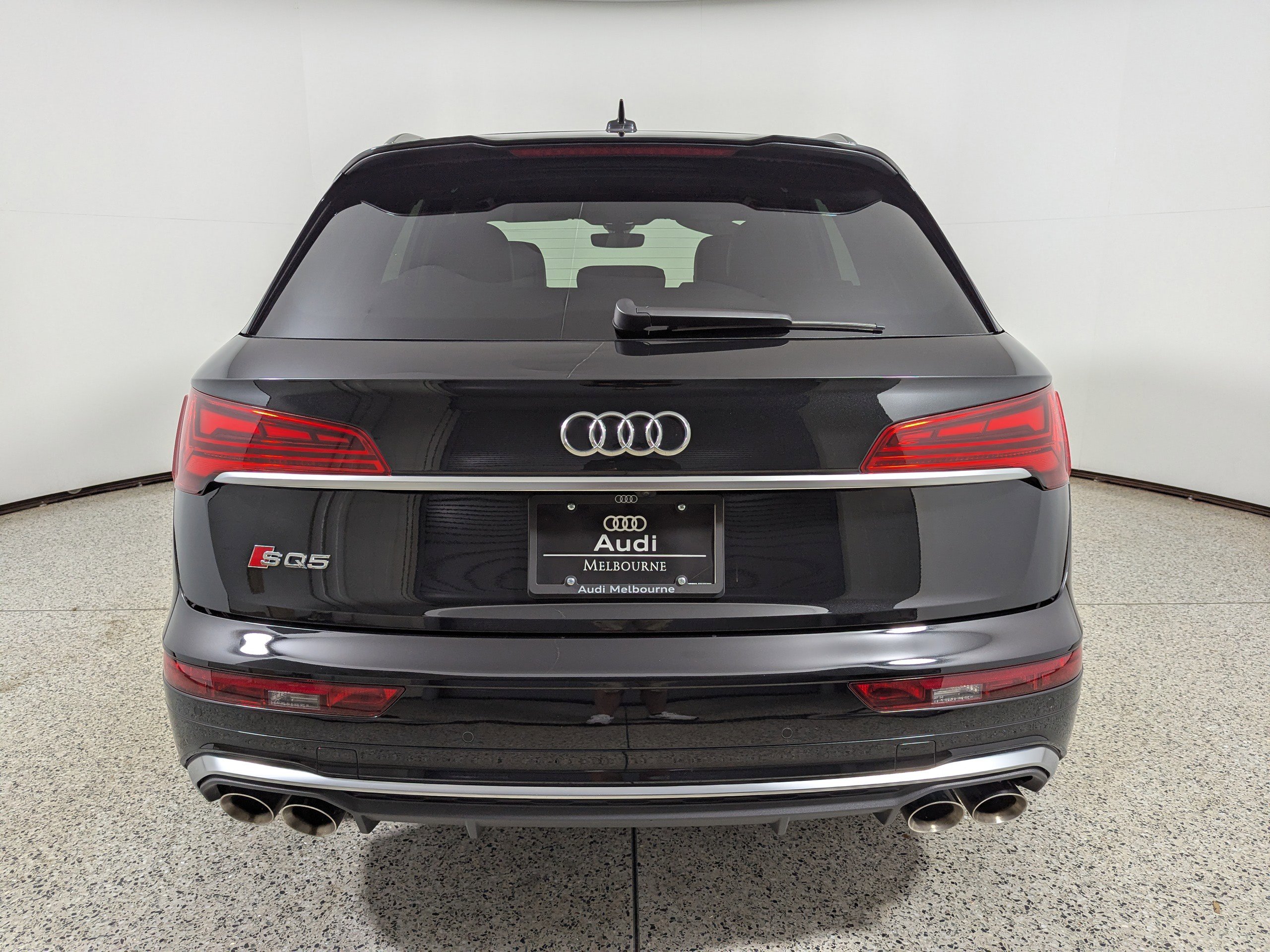 Certified 2025 Audi SQ5 Premium Plus w/ Premium Plus Package image 5