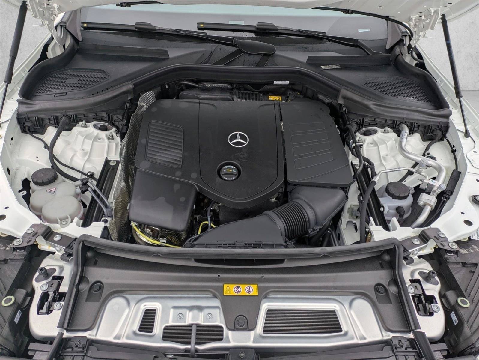 New 2026 Mercedes-Benz GLC 300 4MATIC image 23