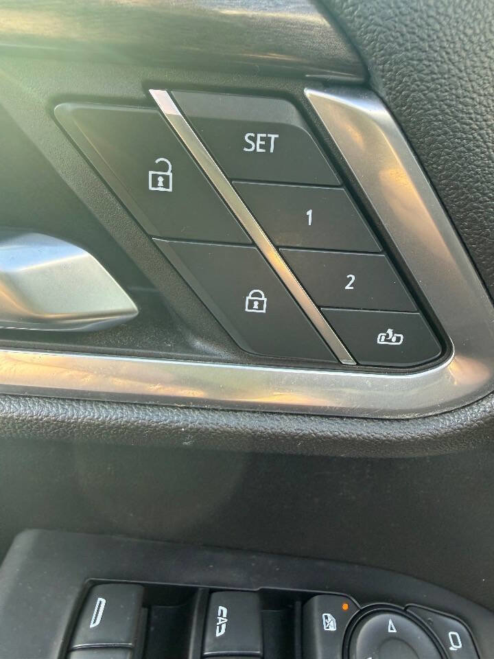 Used 2023 Chevrolet Silverado 1500 LTZ w/ LTZ Convenience Package II AWD/4WD image 38