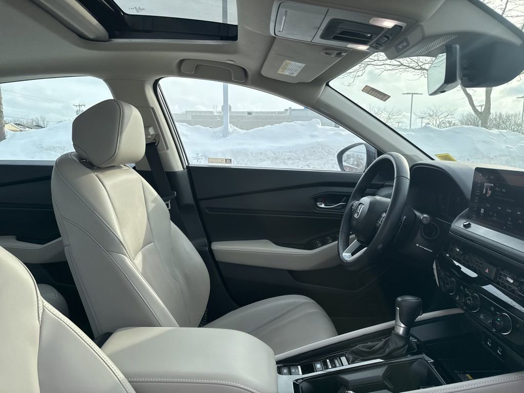 Certified 2023 Honda Accord Touring image 16