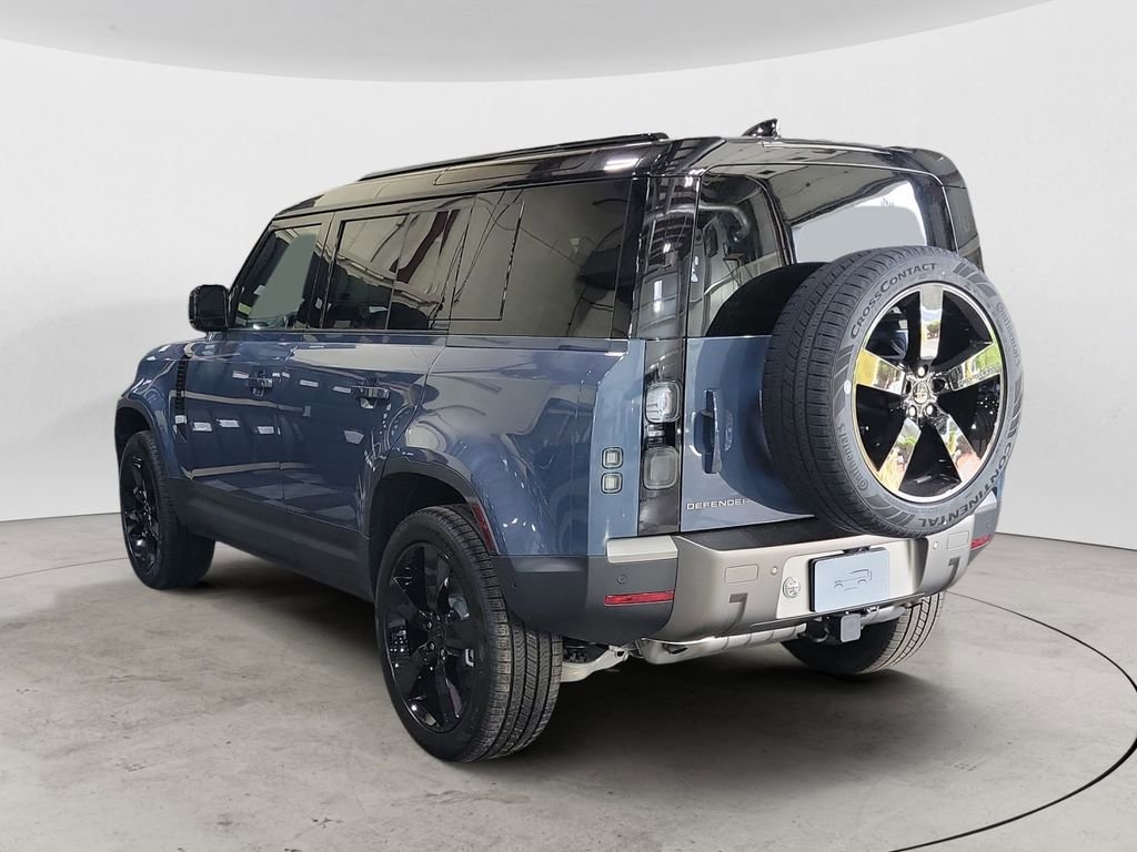 New 2026 Land Rover Defender 110 S image 3