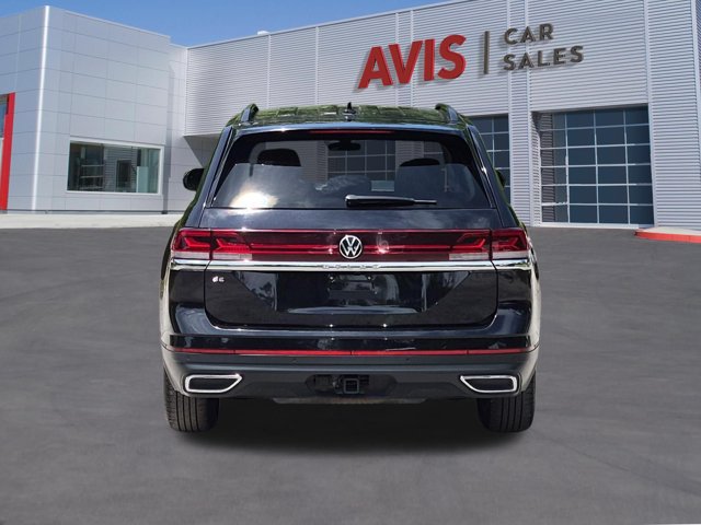 Used 2025 Volkswagen Atlas SE FWD image 7