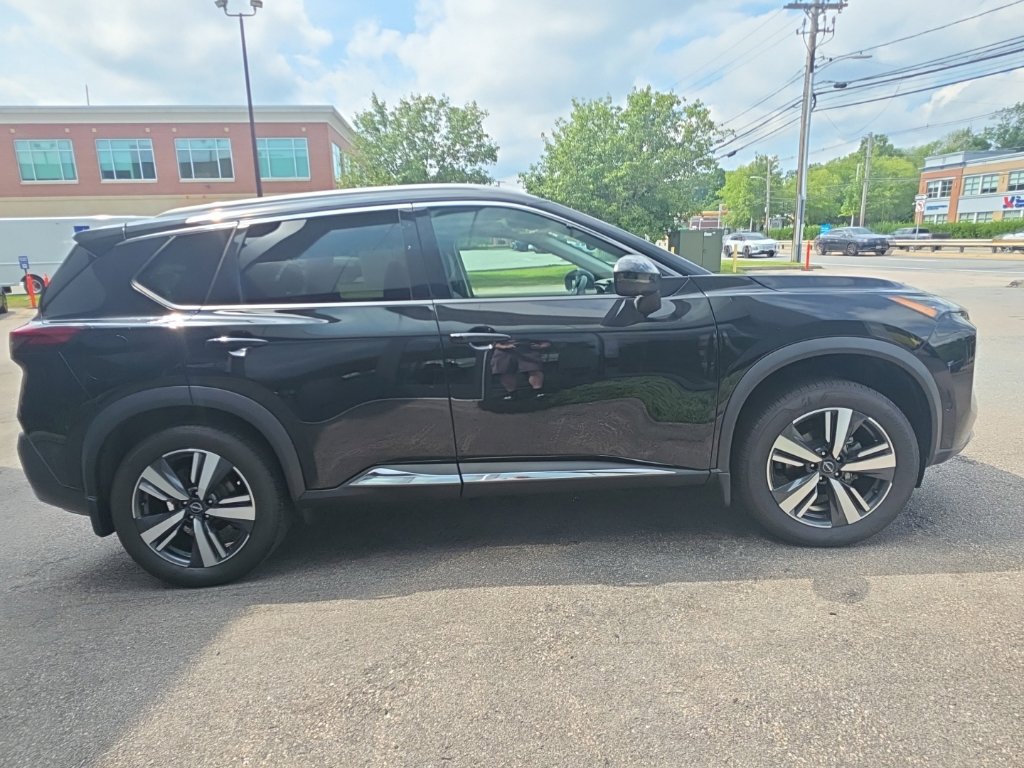 Certified 2023 Nissan Rogue SL w/ SL Premium Package AWD/4WD image 7