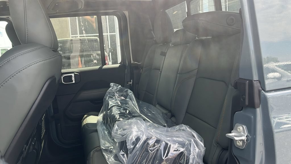 New 2026 Jeep Gladiator Mojave AWD/4WD image 21