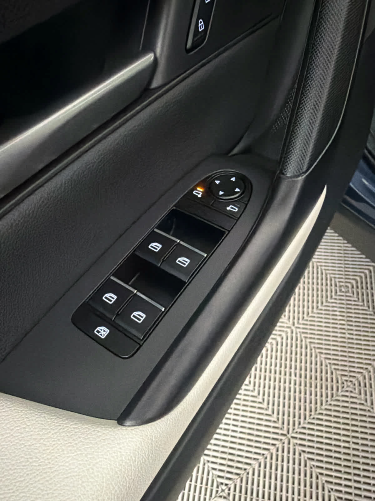 New 2026 MAZDA CX-50 AWD 2.5 S w/ Weather Package image 23