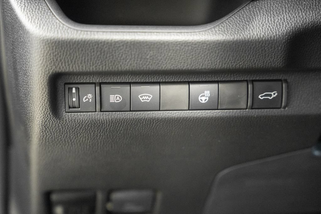 Used 2025 Toyota RAV4 XLE Premium w/ Weather Package AWD/4WD image 36