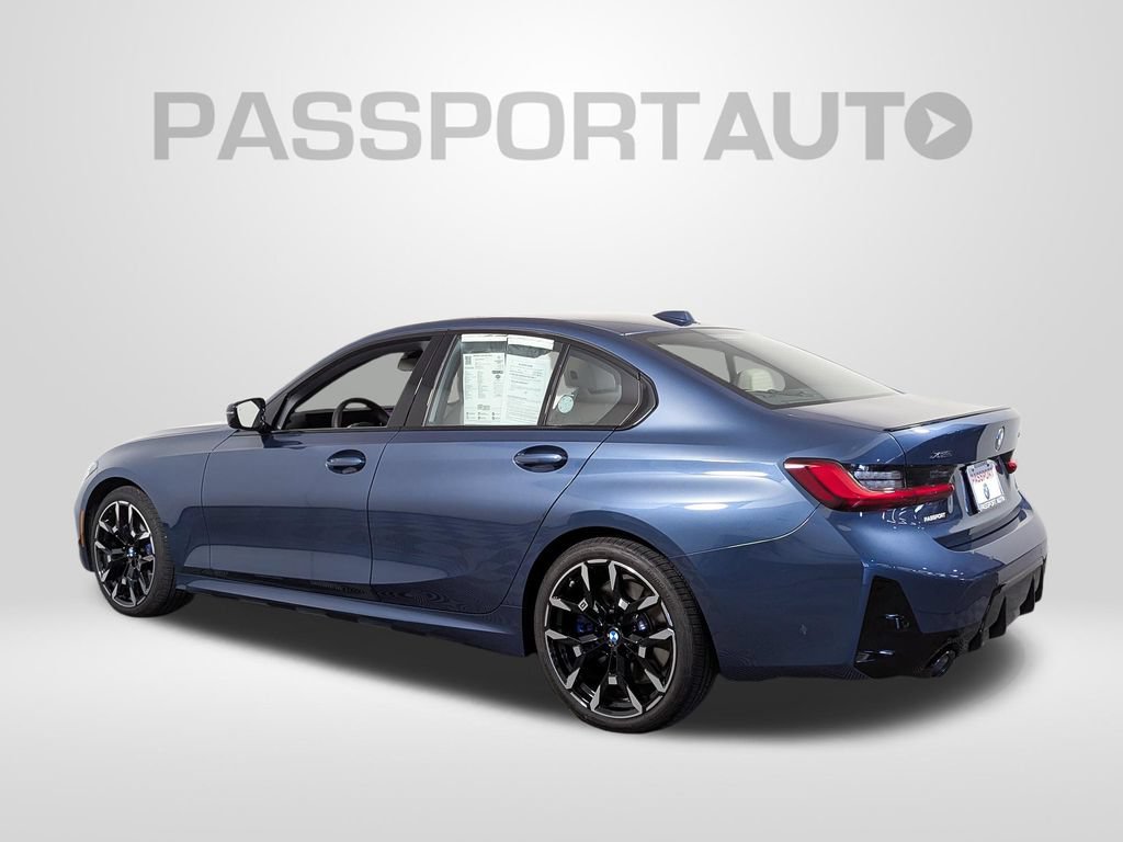 Used 2026 BMW 330i xDrive Sedan w/ M Sport Package AWD/4WD image 3